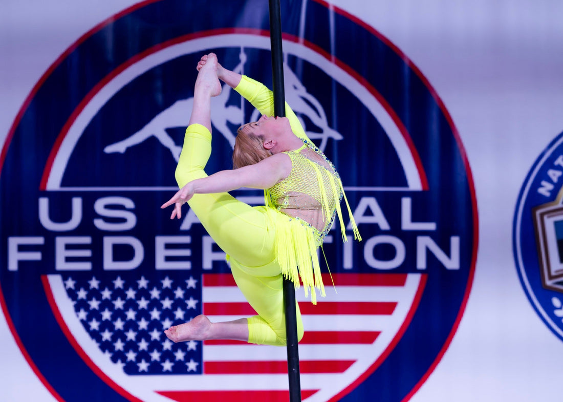 christine fox performing at us aerial federation