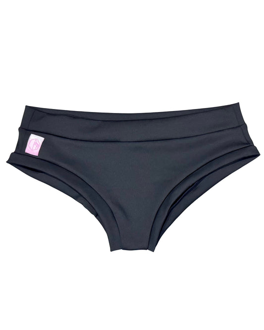 Daisy Pole Shorts - Black