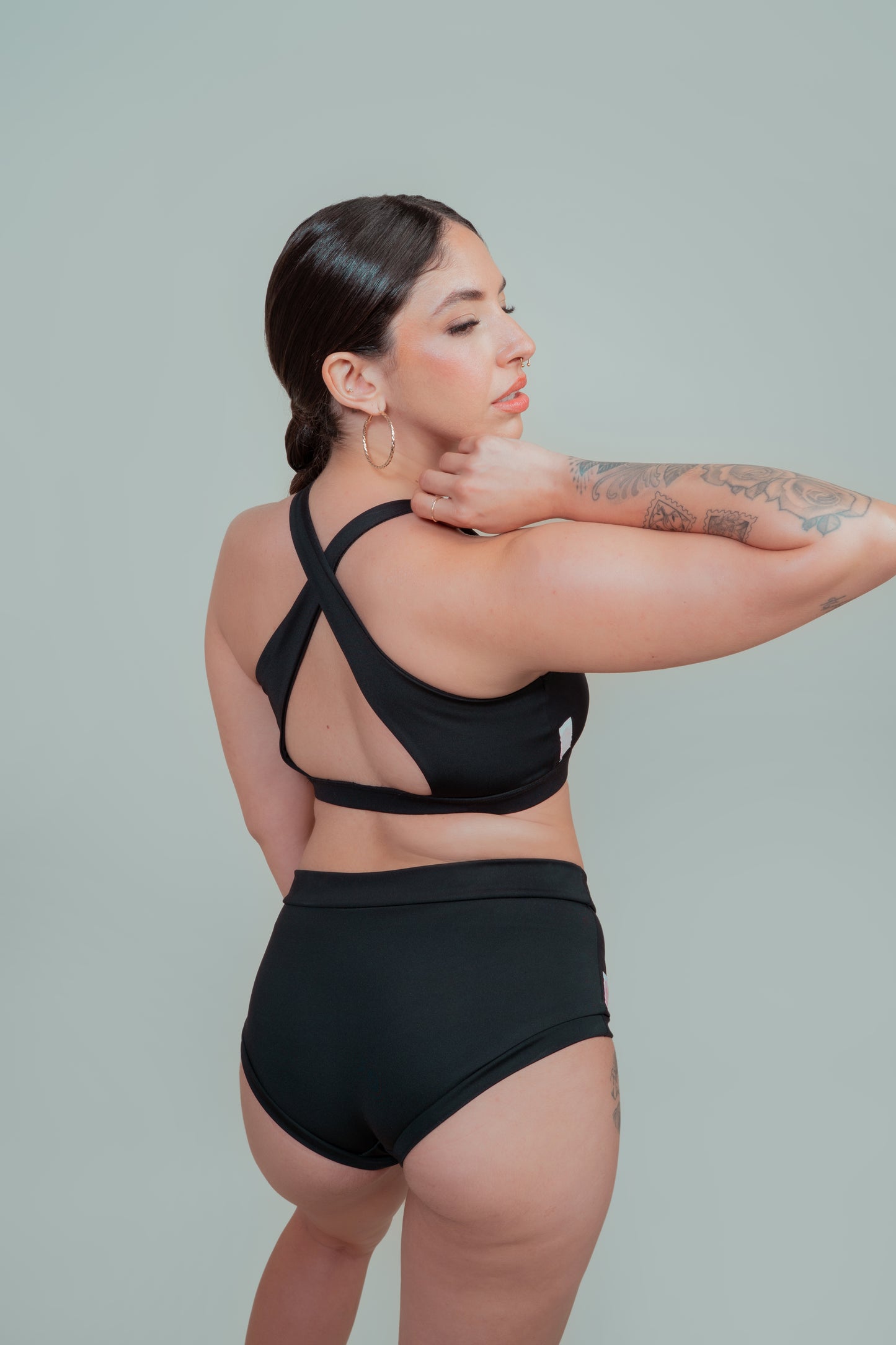 Zinnia Mid Rise Pole Shorts
